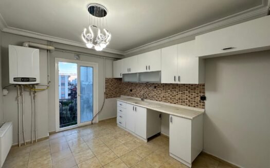 MAVİ BULVAR İKRAM DONDURMA CİVARI  3+1  KAPALI MUTFAK